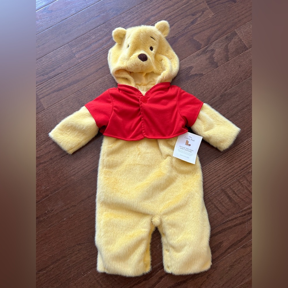 NWT Pottery Barn Winnie the Pooh Costume